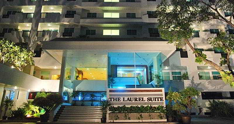 Laurel Suite Bangkok Exterior photo